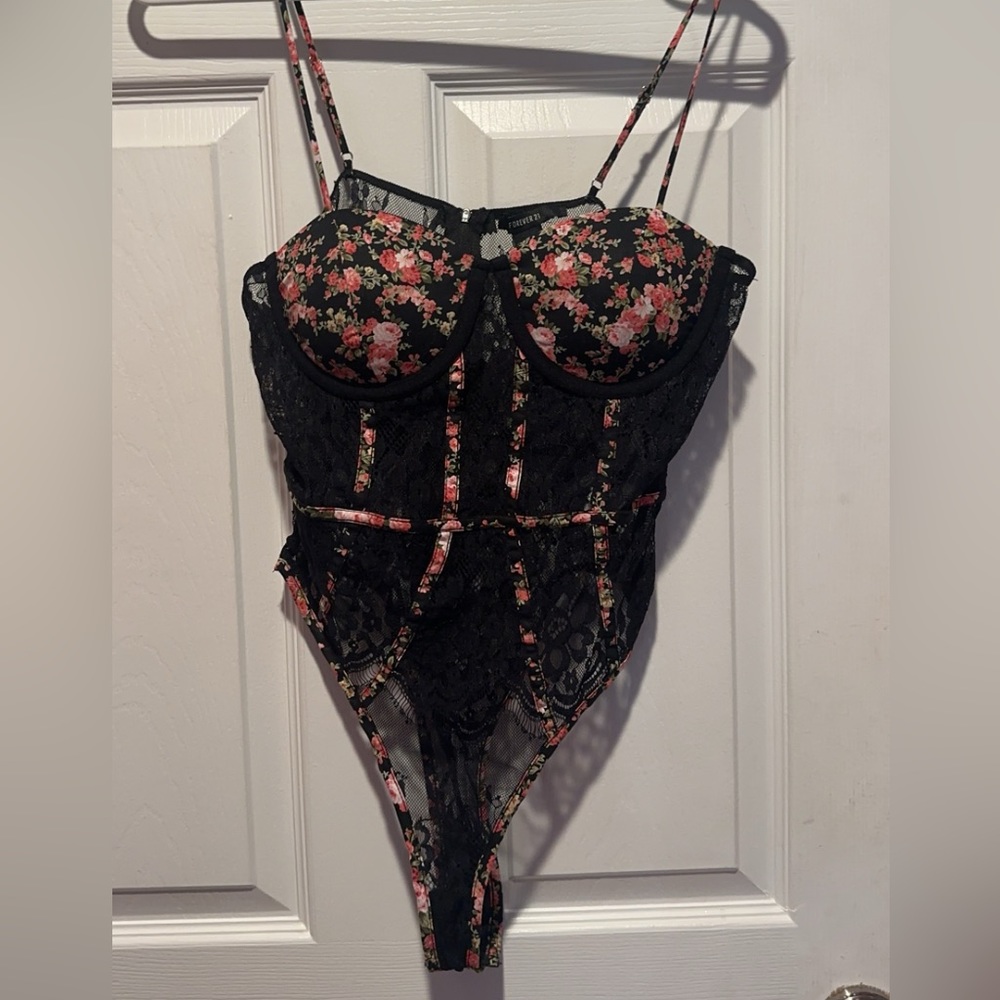 Forever 21 one piece top